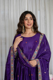 Royal Glow Pure Chinnon Silk Gown Set