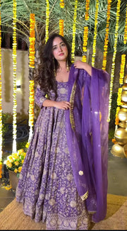 New Designer Anarkali Suit – Fancy Royal Look